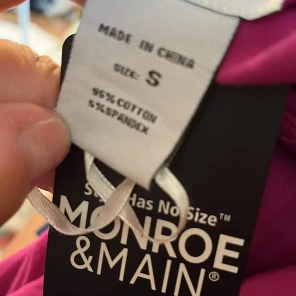 Hooded zip jacket - Picture 7 of 7